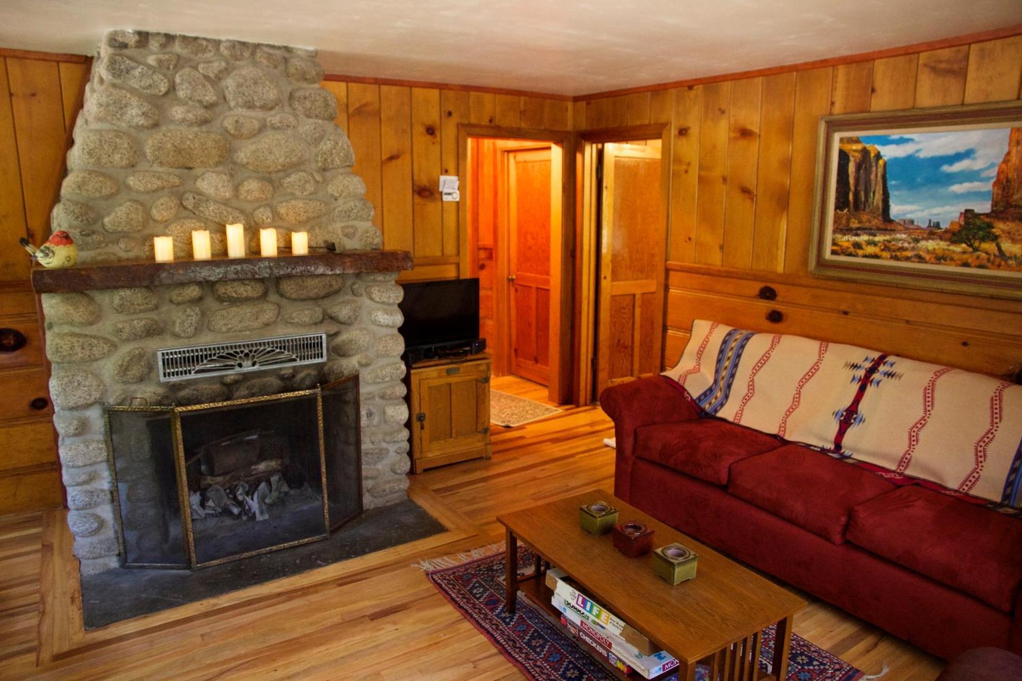 Ahwahnee-Be Vintage Cabin - Walk To Town! Idyllwild Exterior photo